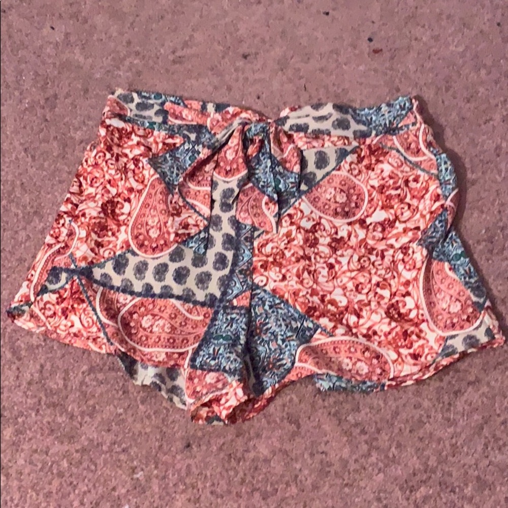 High wasted vacation shorts